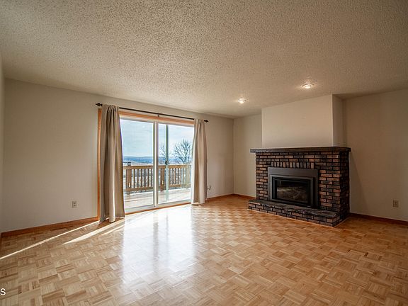 5th image of 4600 Highland Rd NW