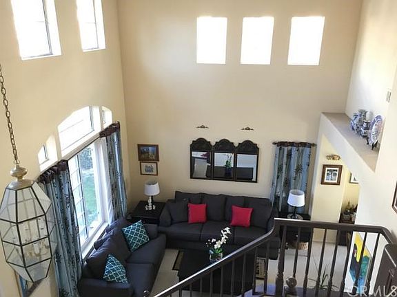 3rd image of 28251 Kane Ct