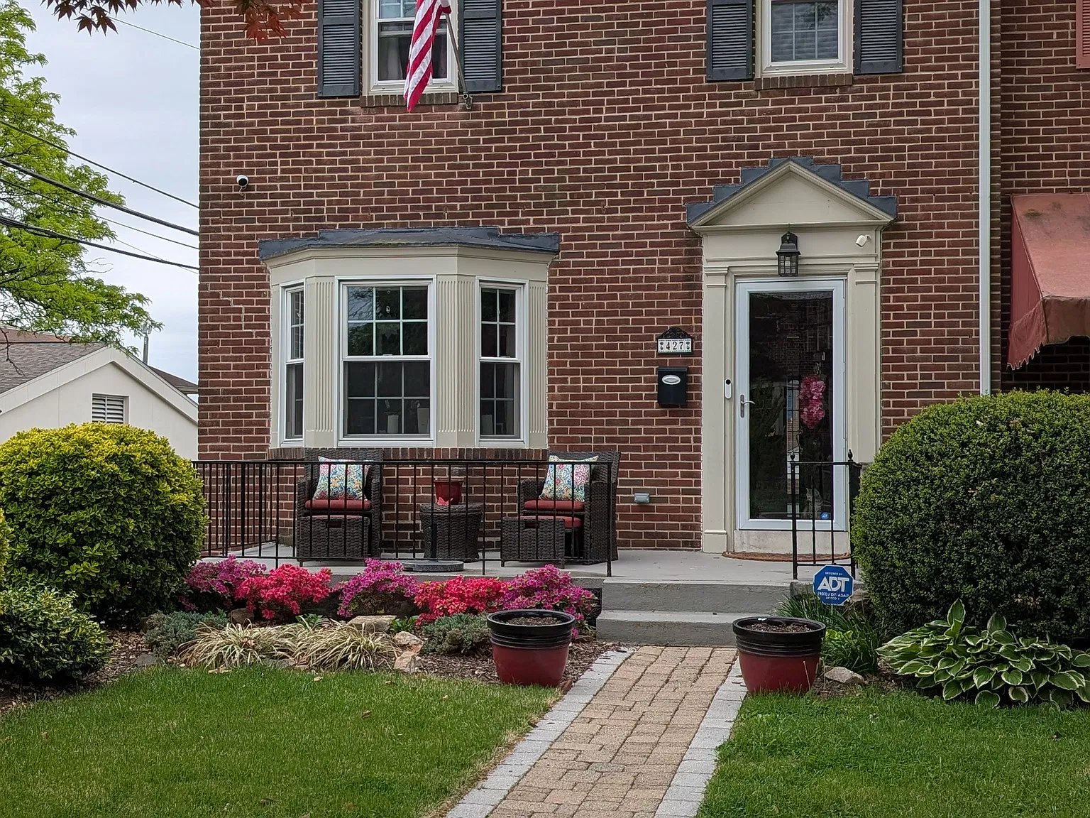 3 bed, 1650 sqft, $2,750 — Photo 2