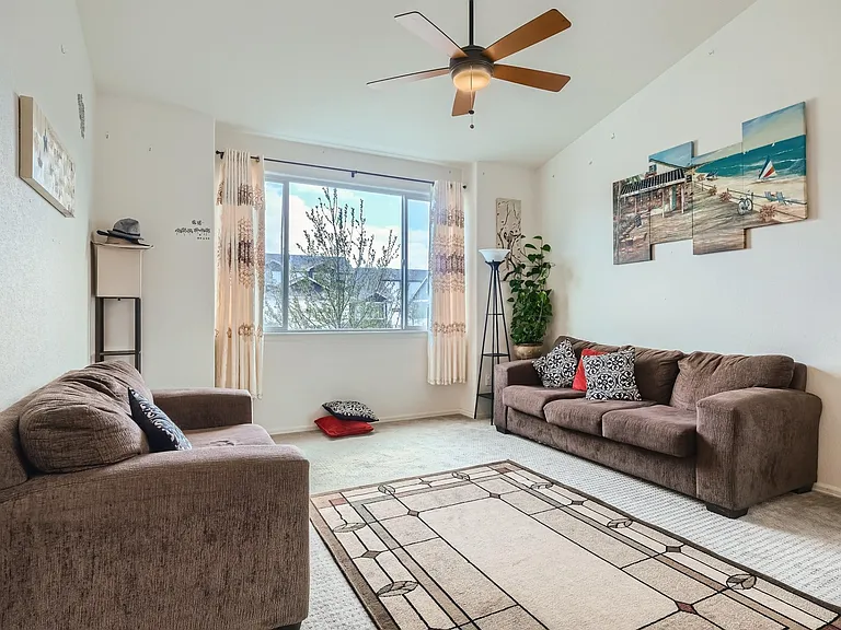 Upper living space