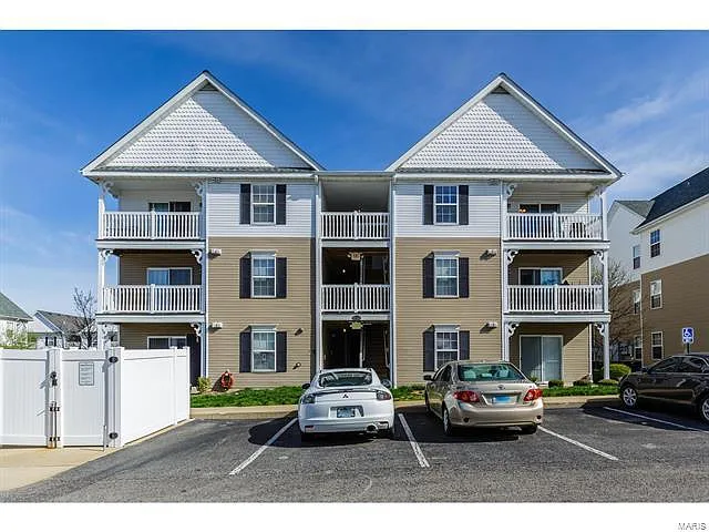 9740 Bexley Station Dr #7E photo 1