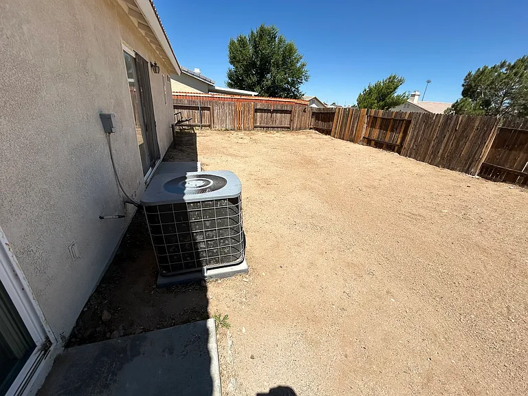 13150 Dos Palmas Rd — Photo 8