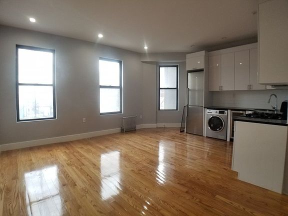 5th image of 100 W 118th St APT 2F