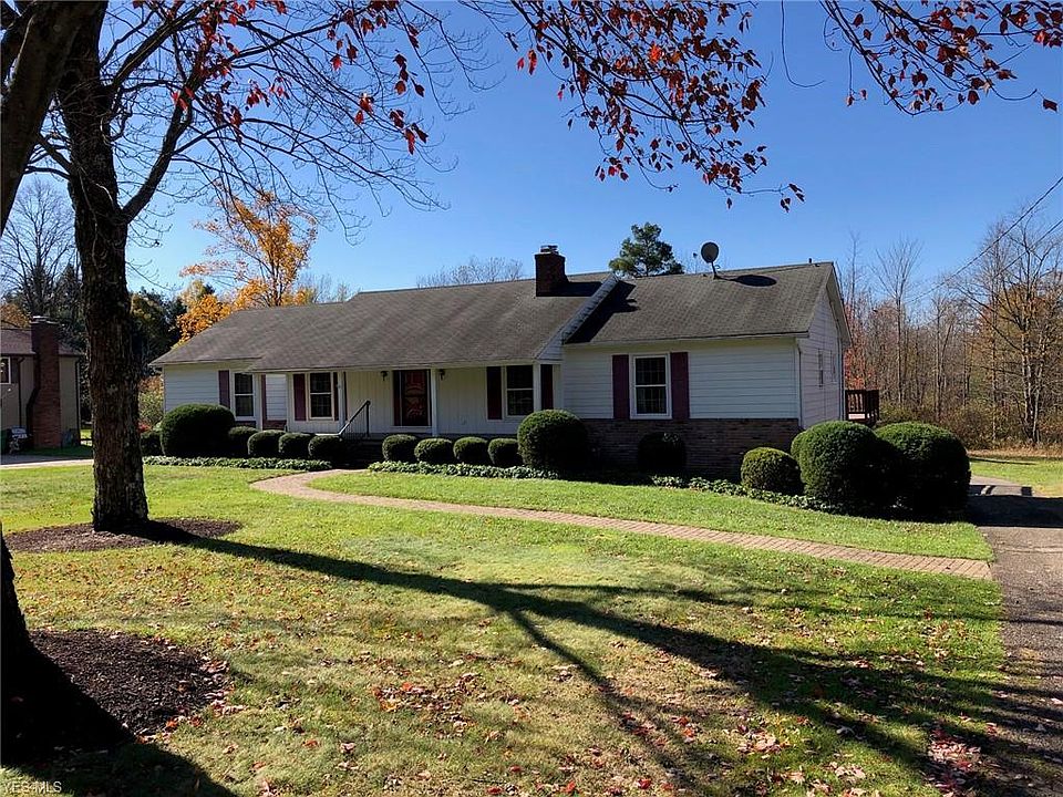 1st image of 95 Maple Hill Dr