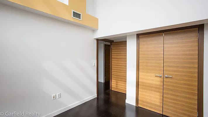 Sold by Garfield Realty  | media 10