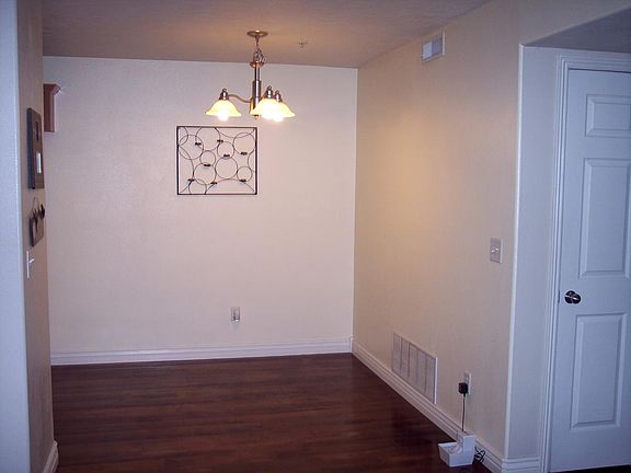 4th image of 1693 W Westbury Way Unit F