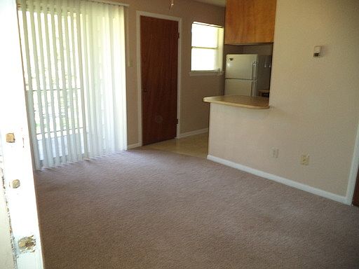 1st image of 1609 N Main St APT G