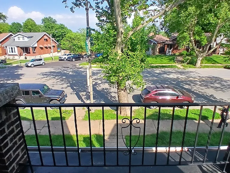 5905 S Kingshighway Blvd — Photo 8