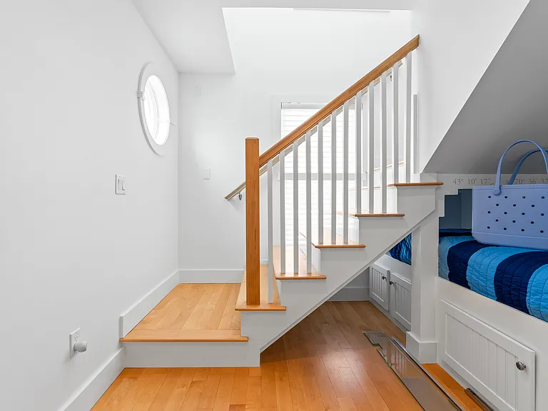 93 Long Beach Ave #2 — Photo 8