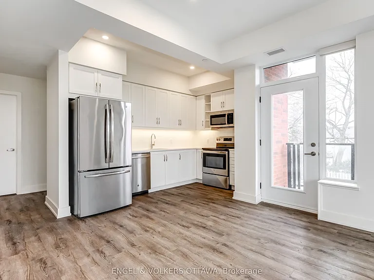 280 Crichton St #107 — Photo 13