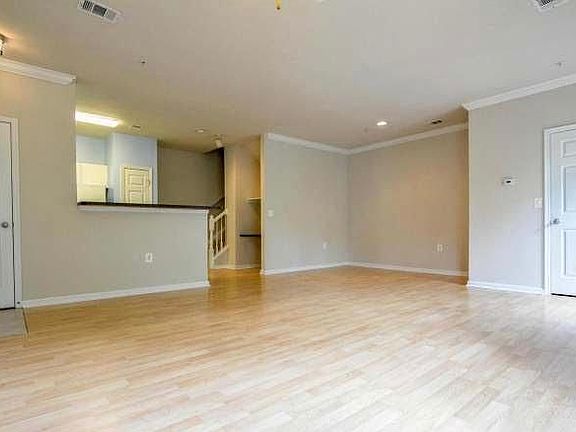 3rd image of 11381 Aristotle Dr