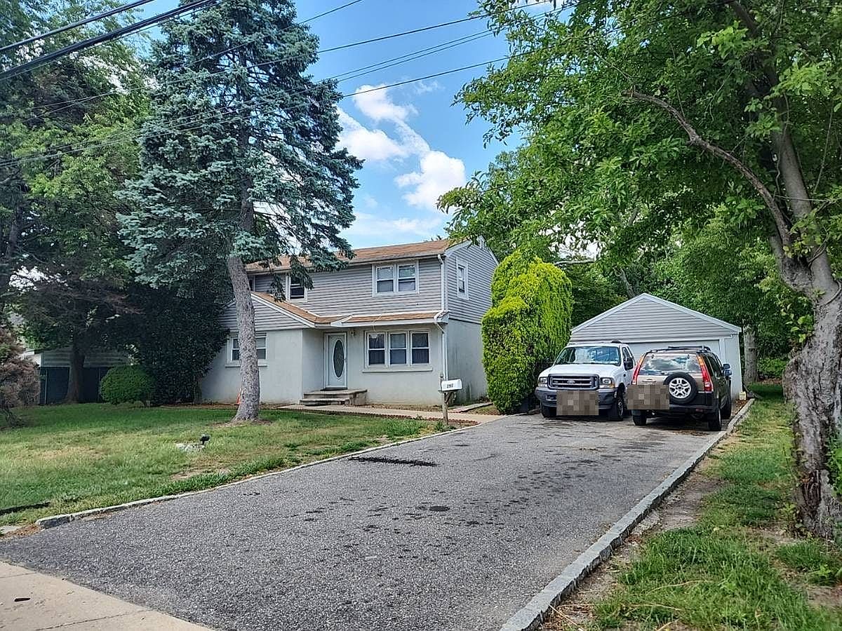 291 Arnold Ave, West Babylon, NY 11704 Zillow