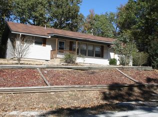 386 Crestview Dr, Ridgedale, MO 65739