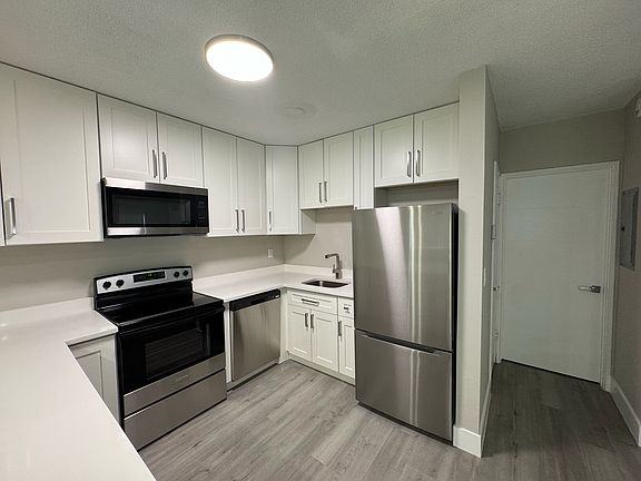 3rd image of 1903 SW 3rd Ave #10