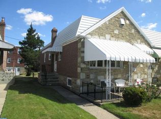 2141 Emerson St, Philadelphia, PA 19152