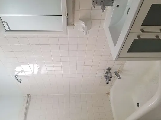 Rented by BRICK & GALO REALTY CORP | media 12