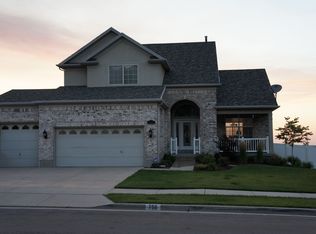 755 E Molasses Mill Dr, Draper, UT 84020