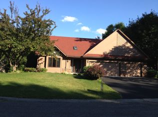 5550 Ximines Ln N, Plymouth, MN 55442