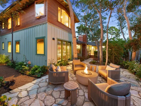 1385 Mission St, Carmel By The Sea, CA 93923