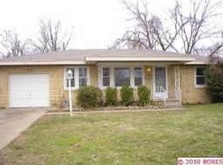 9131 E Latimer Ct, Tulsa, OK 74115