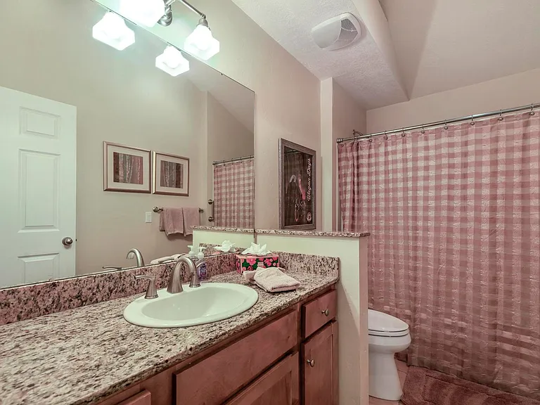 1930 Copper Ranch Ln #C — Photo 30