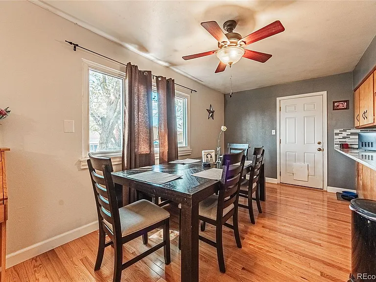 102 Judson St — Photo 3