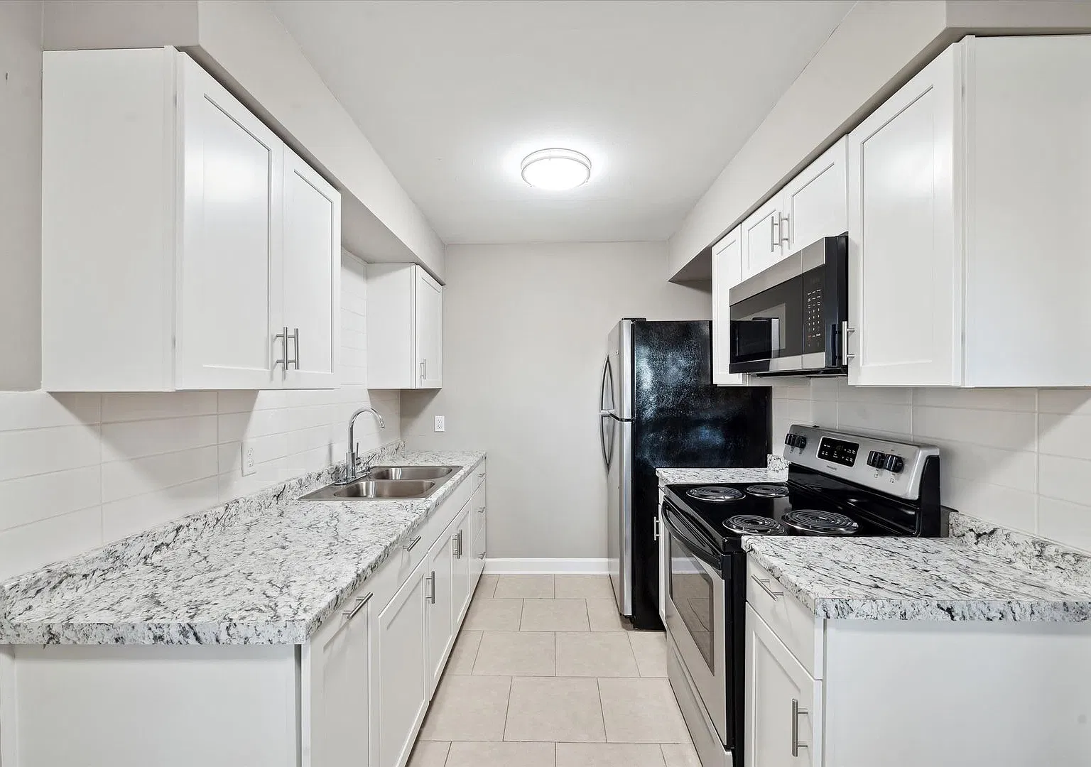 3838 W Sylvania Ave — Photo 3