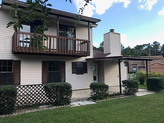 2nd image of 107 Crystal Lake Ln