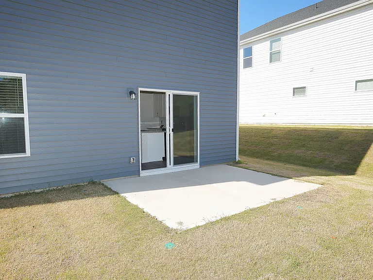 221 Alden Ct — Photo 7