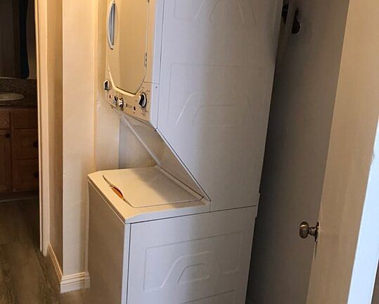 5th image of 5656 La Mirada Ave APT 4