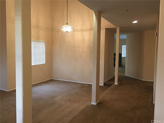 4th image of 9784 Lime Ave
