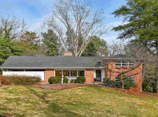 9 Old Farm Rd, Charlottesville, VA 22903