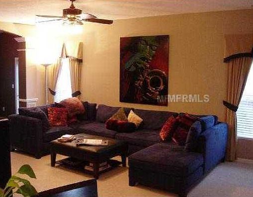 4th image of 10008 Bucklin St