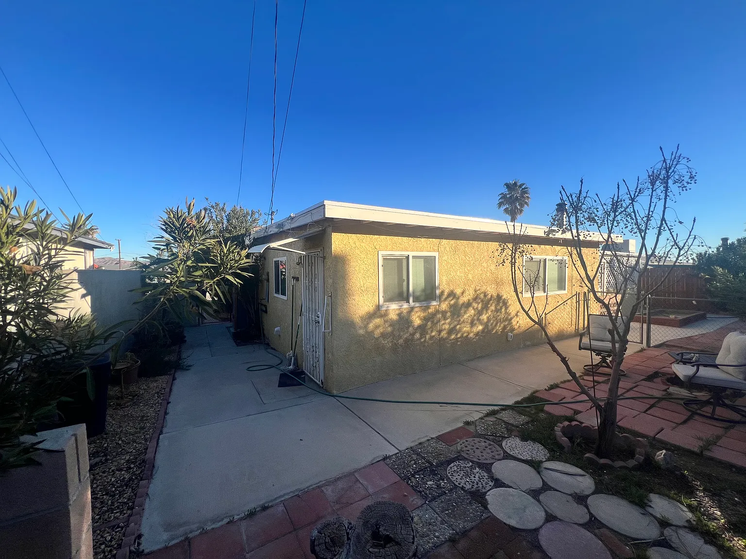 530 Lance Dr — Photo 3
