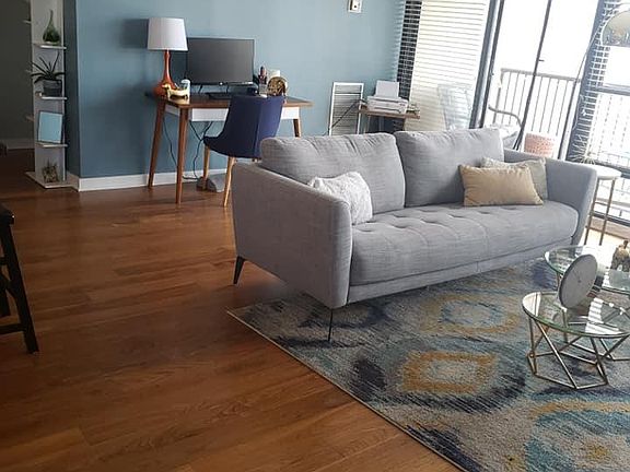 5th image of 1540 N La Salle St #1205