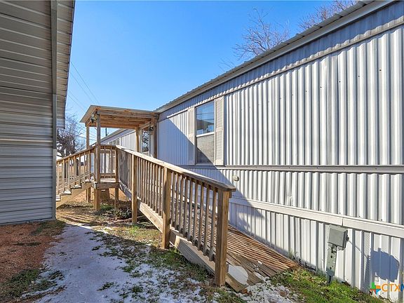 3rd image of 3697 Fm 2808