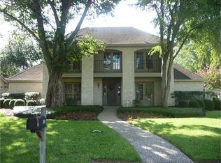 802 Forest Lake Dr, Seabrook, TX 77586