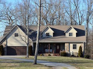 698 Bud Tanner Rd, Crossville, TN 38571