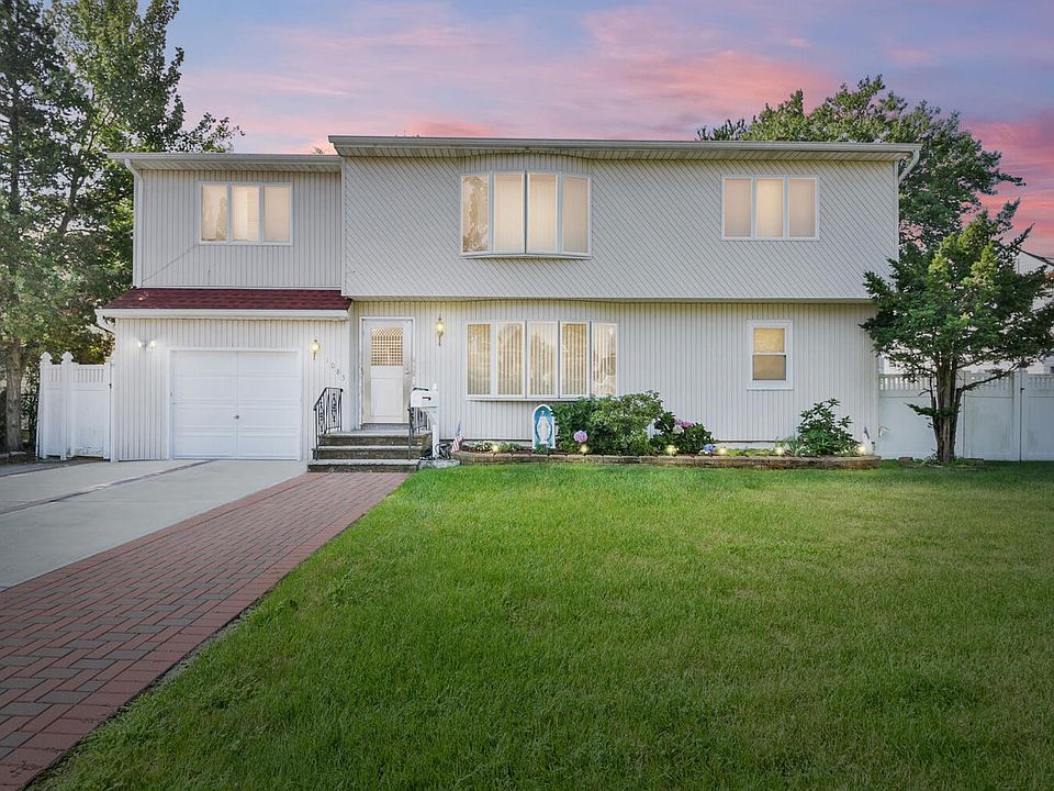 1st image of 1083 Shelburne Dr
