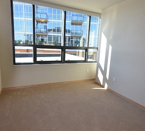 5th image of 619 N Segoe Rd #1015