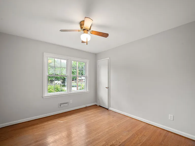 812 Beechwood Rd — Photo 20