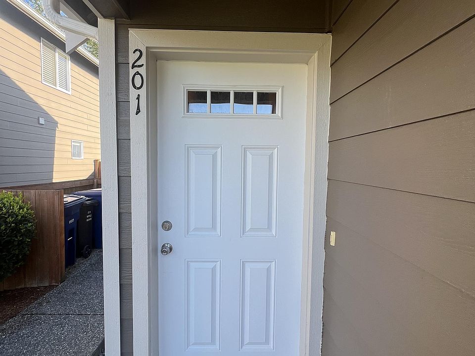 1st image of 5013 148th St NE #1