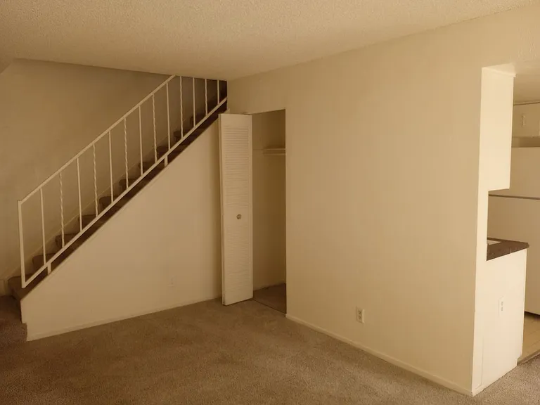1286 S Uvalda St — Photo 14