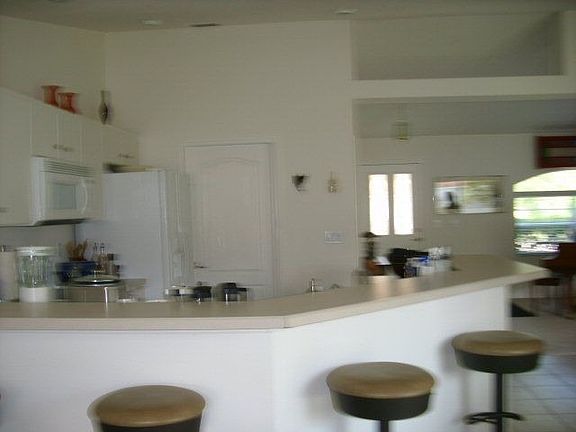 5th image of 237 Pine Grove Dr