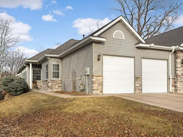 749 Gilfillan Ln, Saint Paul, MN 55127