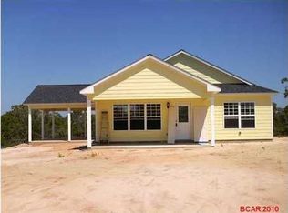 3990 Falcon Dr, Chipley, FL 32428