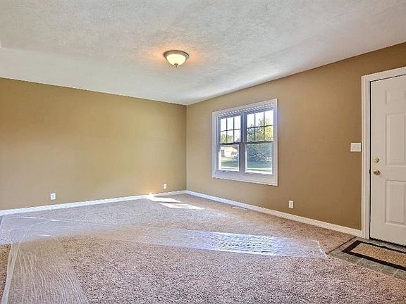 4th image of 8626 S Century Ave