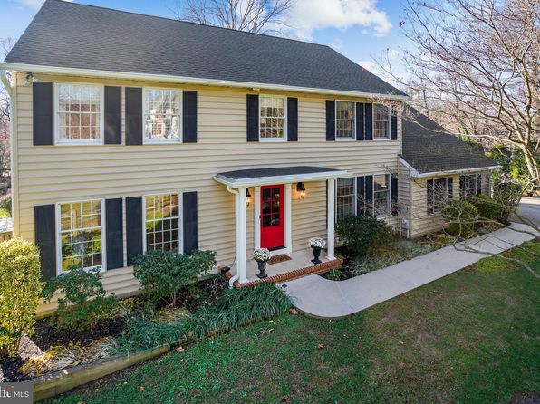 1872 Lynnfield Dr, Annapolis, MD 21401