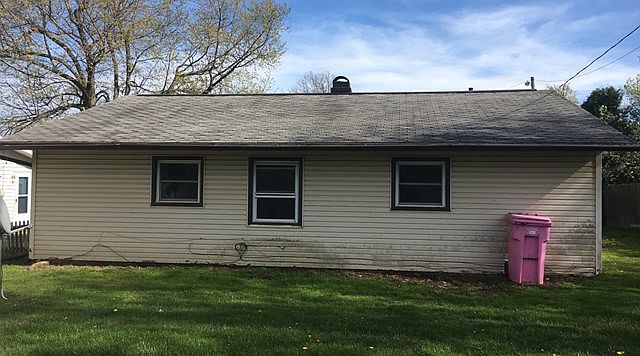 2nd image of 2024 Rosewood Dr