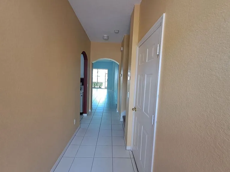 7880 Lake Sawgrass Loop #5212 — Photo 2